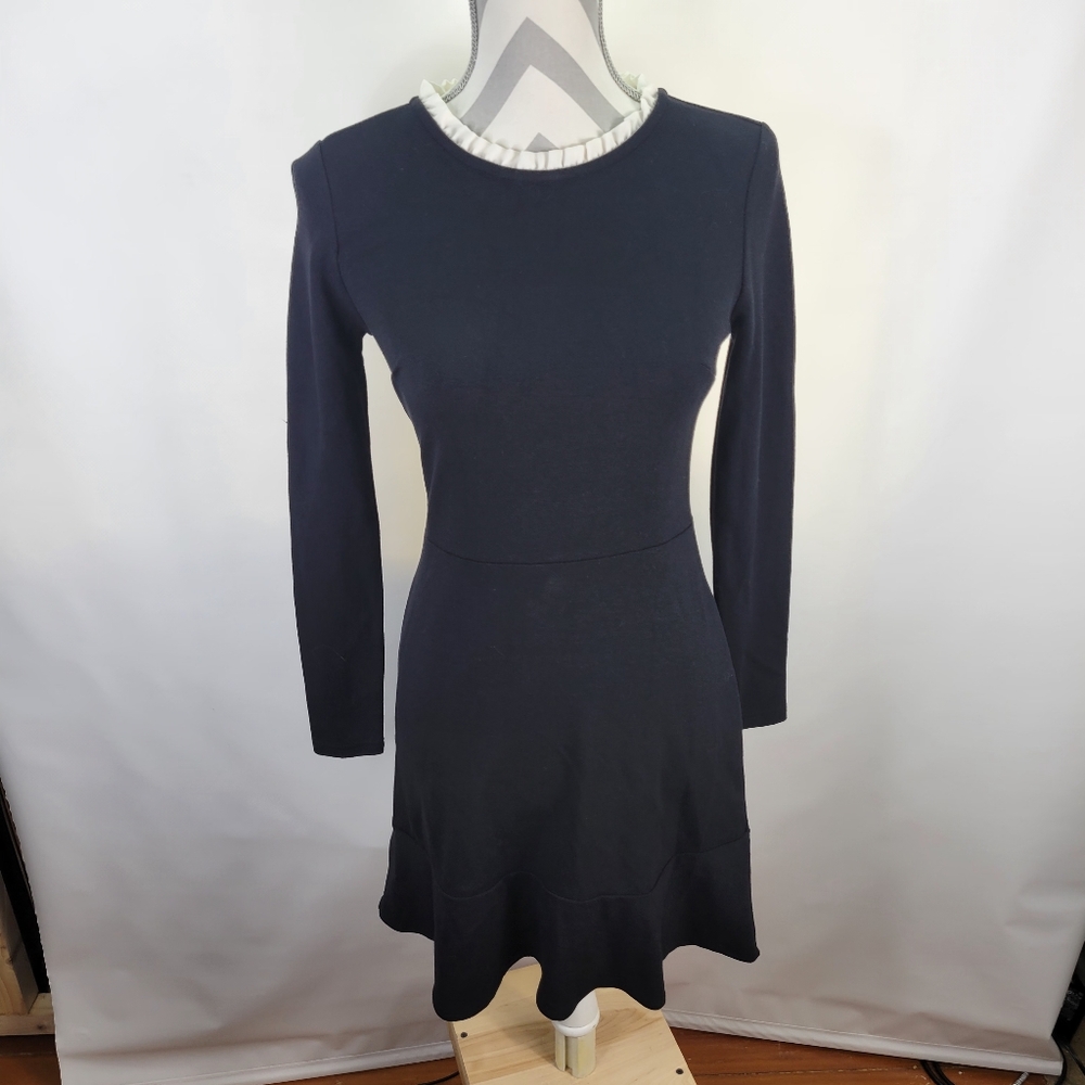 NWT Loft Petites Long Sleeve Preppy Black White Neck Ruffle Back Zip Size 0P